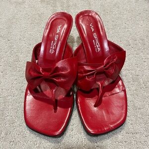 Via Spiga Red Leather Bow Sandals